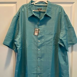 NWT Men’s VAN HEUSEN big and tall size 3XLT short sleeve button down shirt